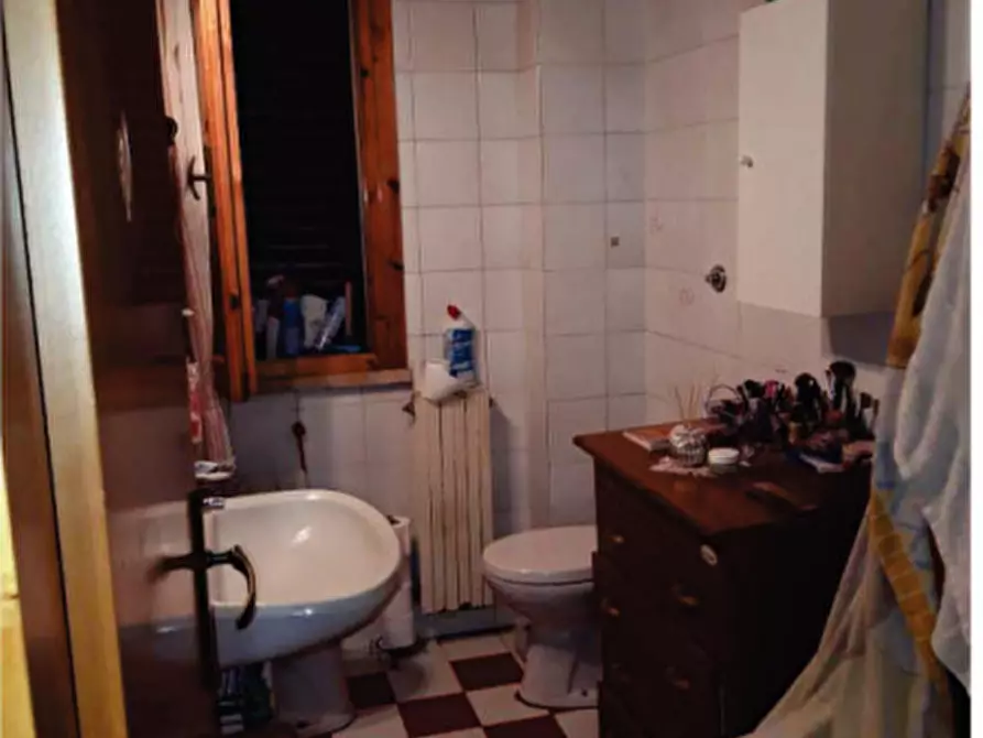 Immagine 11 di Appartamento in vendita  a Castelfiorentino