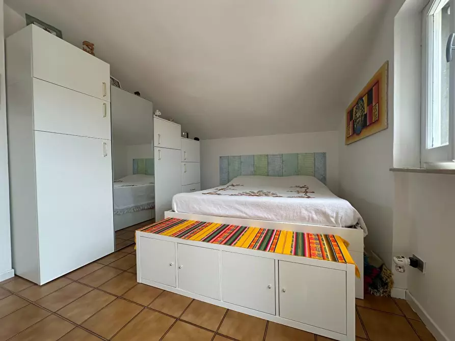Immagine 25 di Mansarda in vendita  a Viareggio