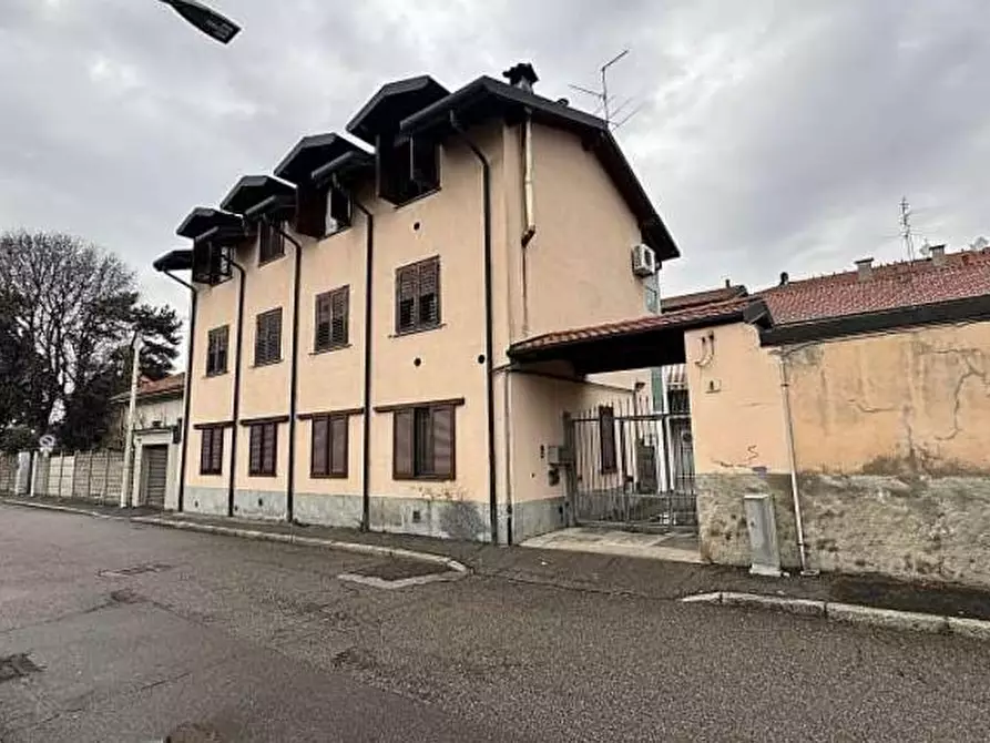 Immagine 1 di Appartamento in vendita  a San Vittore Olona