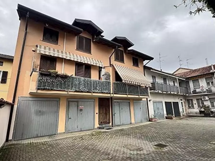 Immagine 2 di Appartamento in vendita  a San Vittore Olona