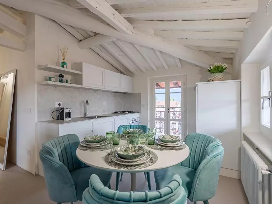 Immagine 5 di Appartamento in vendita  a Forte Dei Marmi