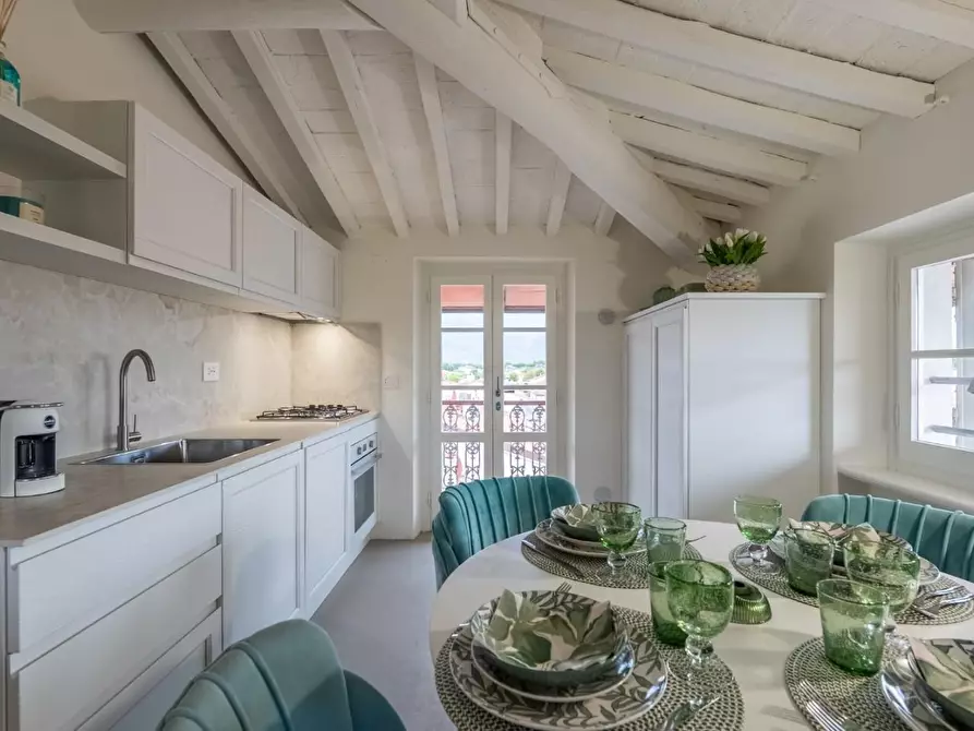 Immagine 9 di Appartamento in vendita  a Forte Dei Marmi