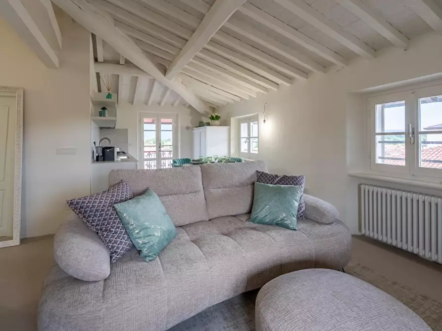Immagine 1 di Appartamento in vendita  a Forte Dei Marmi