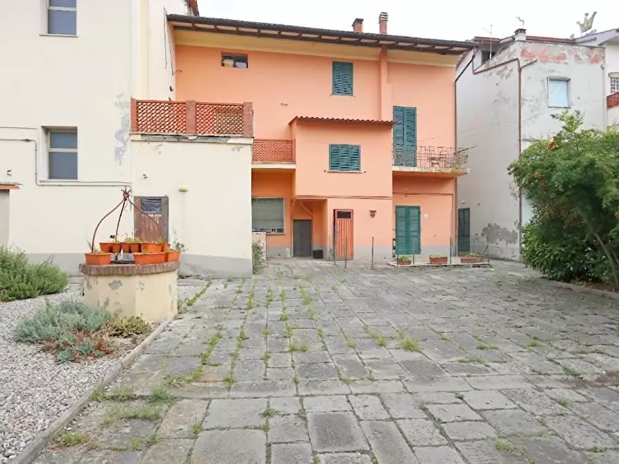 Immagine 7 di Appartamento in vendita  a Castelfranco Di Sotto
