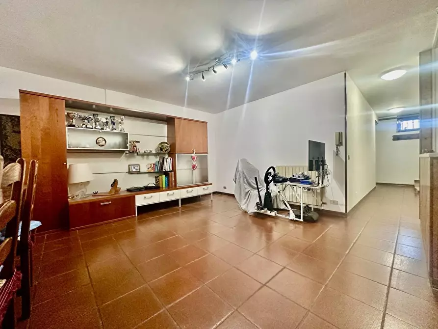 Immagine 24 di Casa semindipendente in vendita  a Carrara