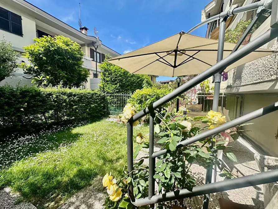 Immagine 14 di Casa semindipendente in vendita  a Carrara