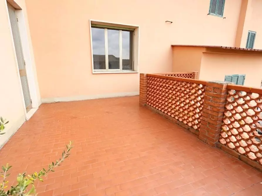 Immagine 11 di Appartamento in vendita  a Castelfranco Di Sotto