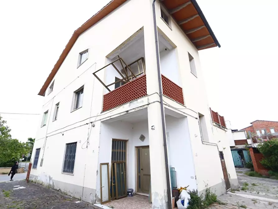 Immagine 24 di Appartamento in vendita  a Castelfranco Di Sotto