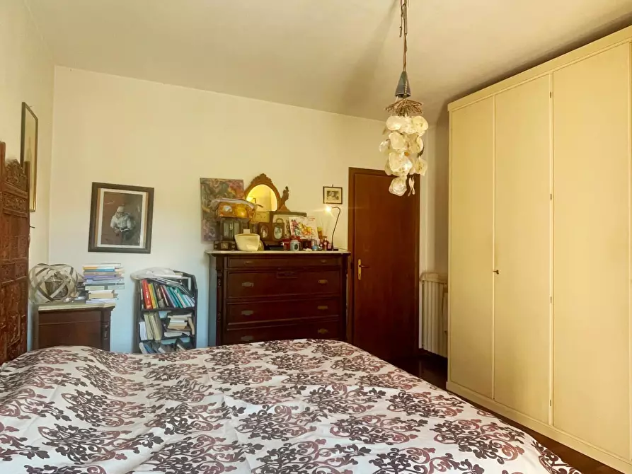 Immagine 20 di Casa bifamiliare in vendita  a Vicopisano
