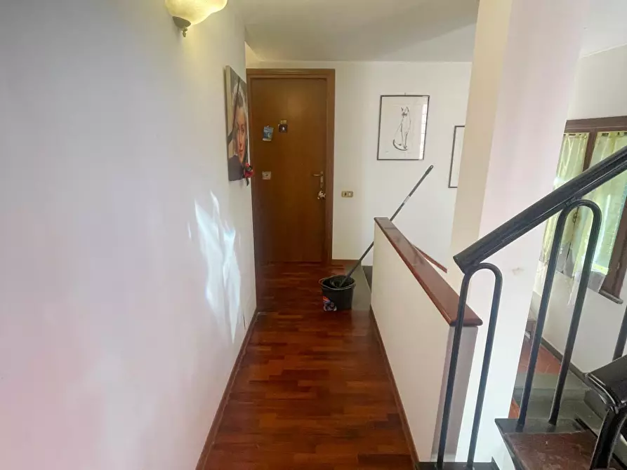 Immagine 48 di Casa bifamiliare in vendita  a Vicopisano