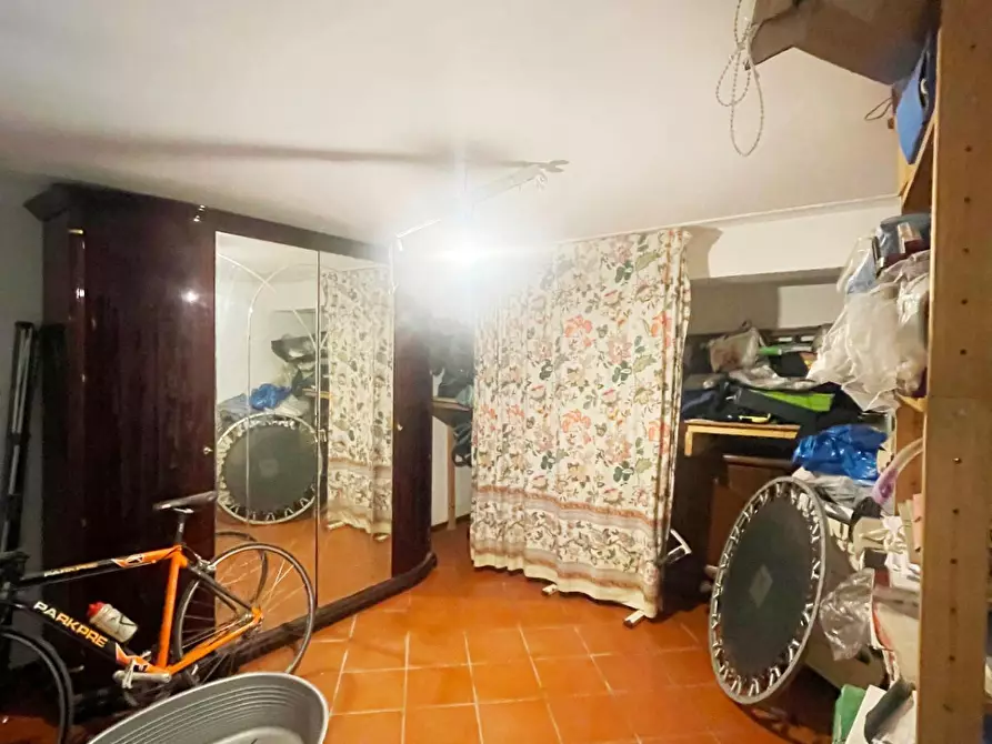Immagine 43 di Casa bifamiliare in vendita  a Vicopisano