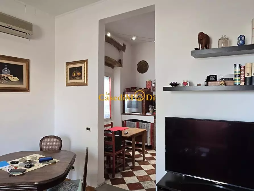 Immagine 9 di Appartamento in vendita  a Livorno