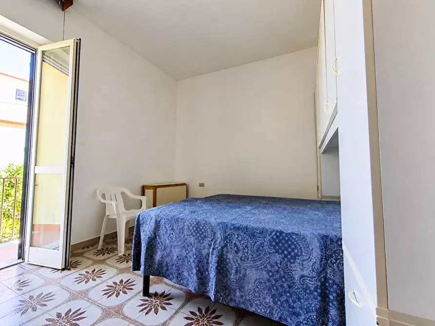 Immagine 13 di Appartamento in vendita  a Carrara