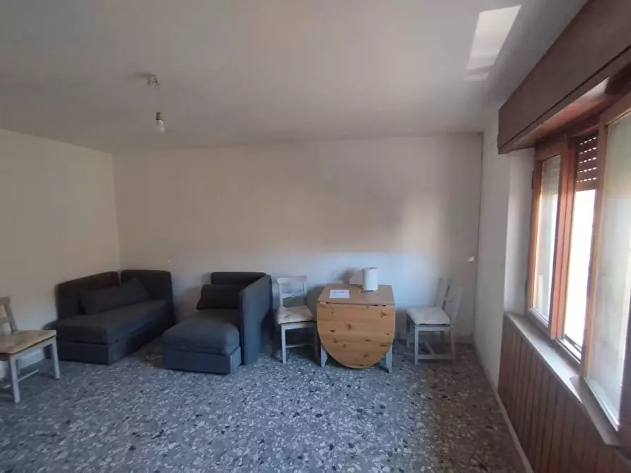 Immagine 2 di Appartamento in vendita  a Pisa