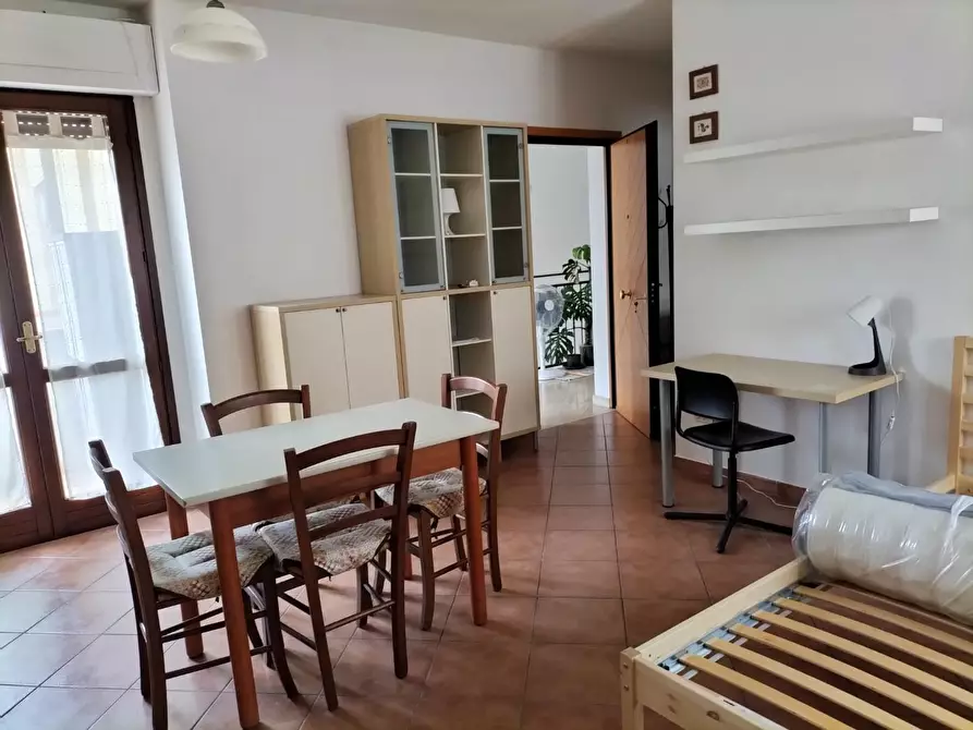 Immagine 7 di Appartamento in affitto  a Pisa