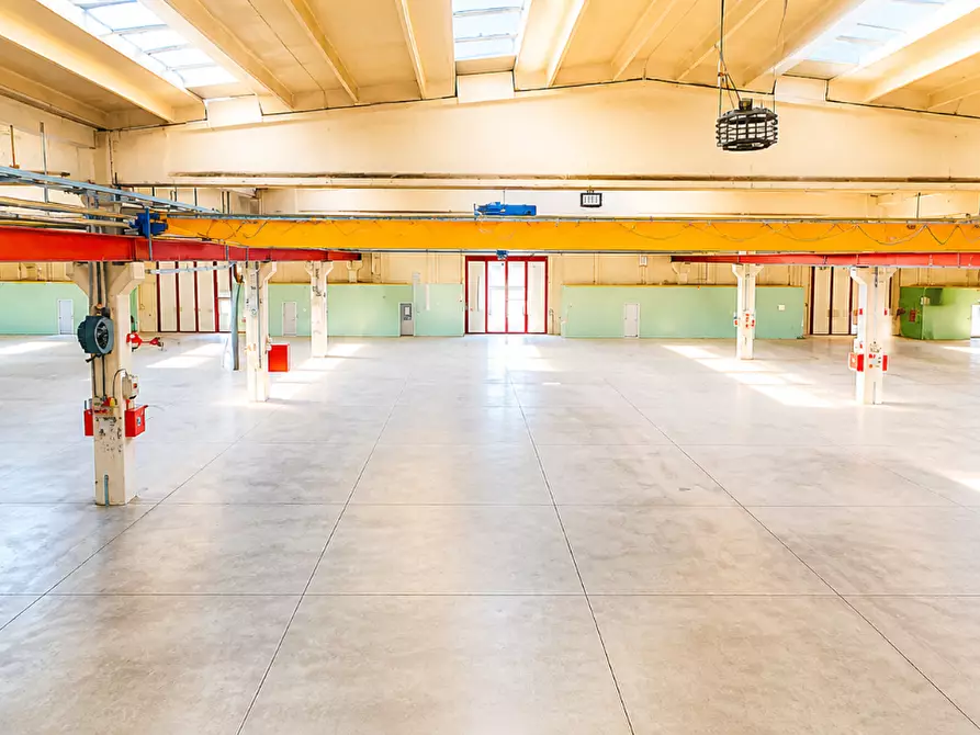 Immagine 1 di Capannone industriale in vendita  a Vignate