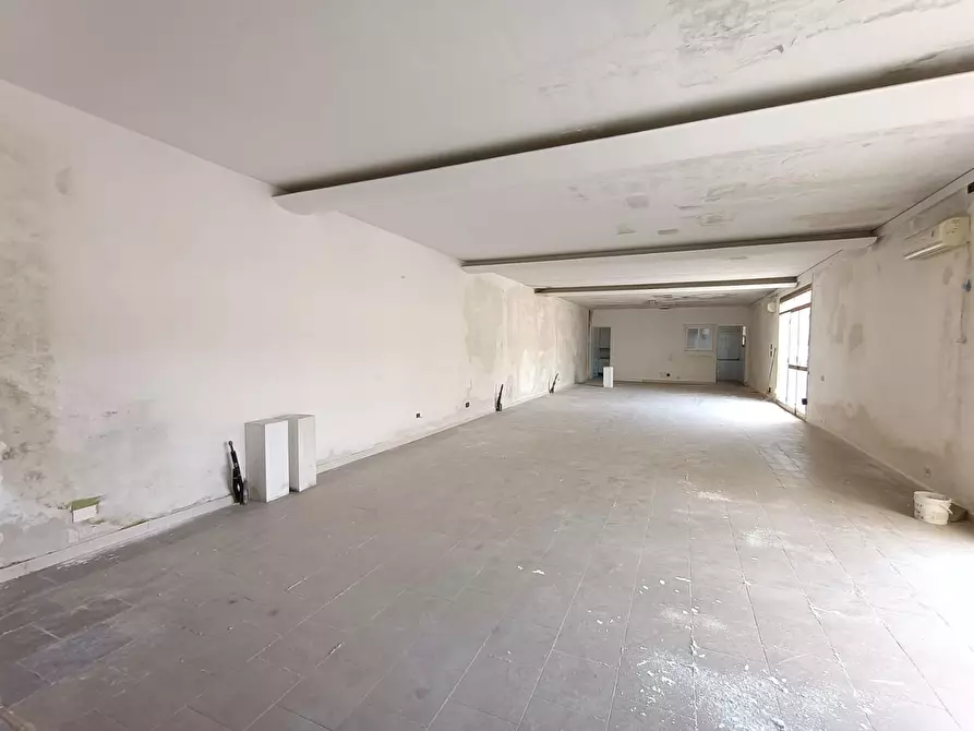 Immagine 13 di Casa indipendente in vendita  a Pisa