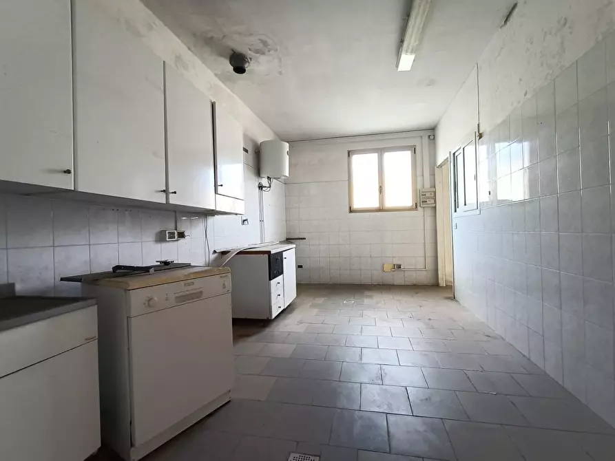 Immagine 20 di Casa indipendente in vendita  a Pisa