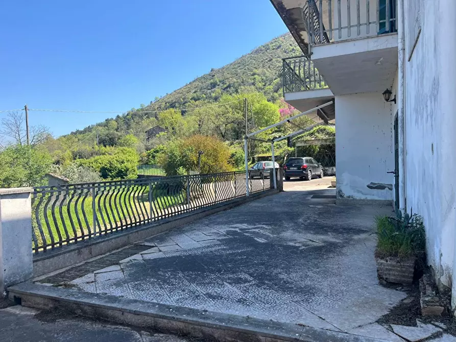 Immagine 7 di Villa in vendita  a Esperia