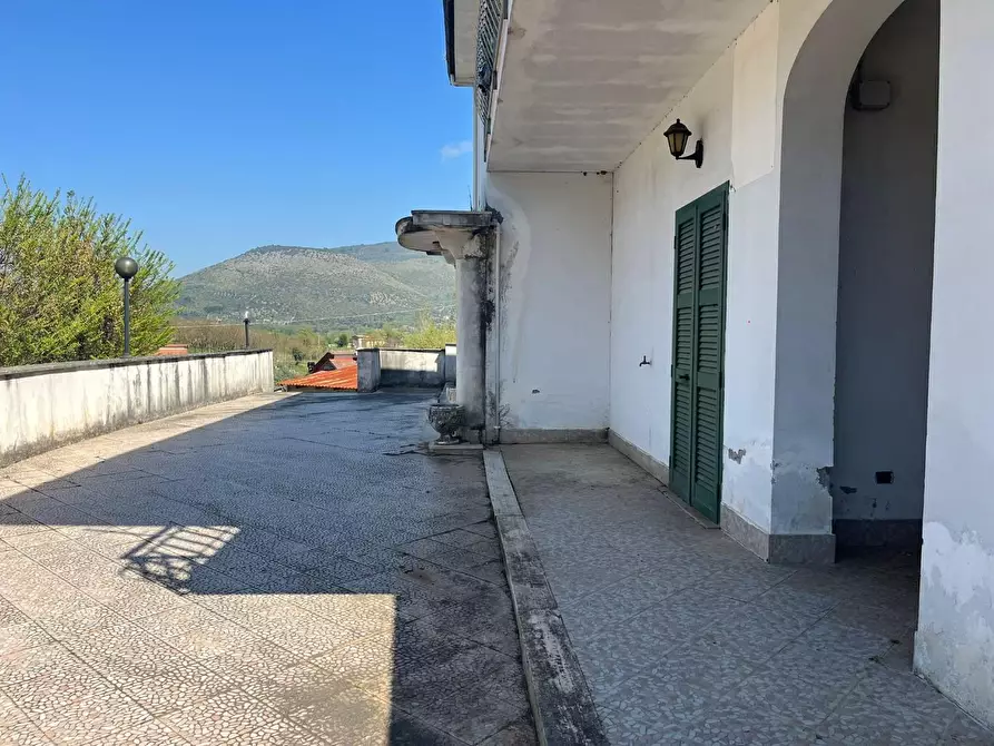 Immagine 8 di Villa in vendita  a Esperia