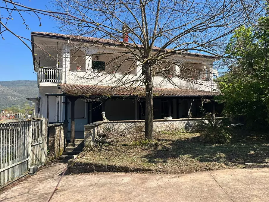 Immagine 2 di Villa in vendita  a Esperia
