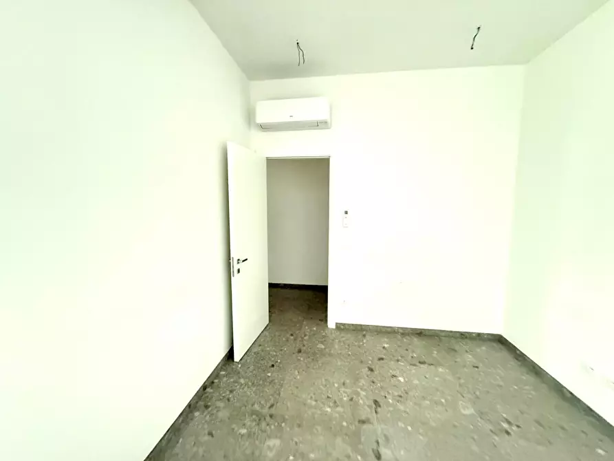 Immagine 7 di Ufficio in affitto  a Ponsacco