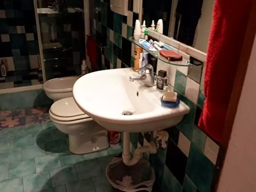 Immagine 50 di Casa semindipendente in vendita  a Colle Di Val D'elsa