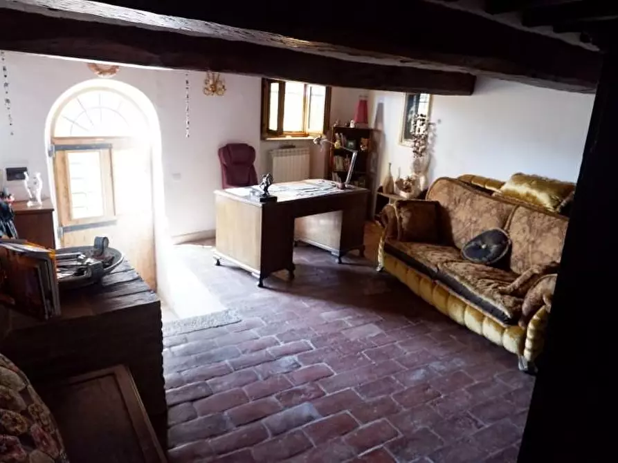 Immagine 81 di Casa semindipendente in vendita  a Colle Di Val D'elsa