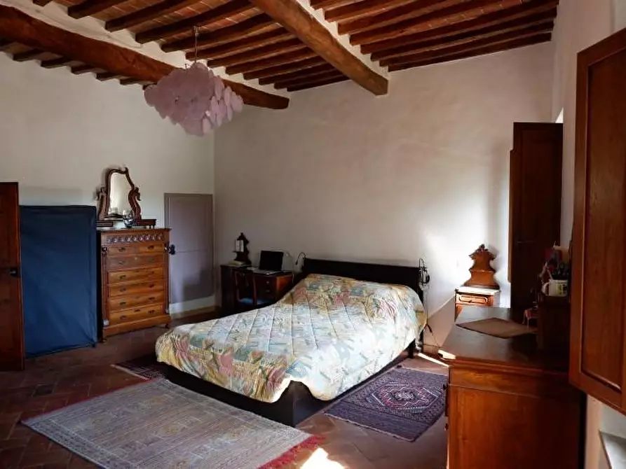 Immagine 53 di Casa semindipendente in vendita  a Colle Di Val D'elsa