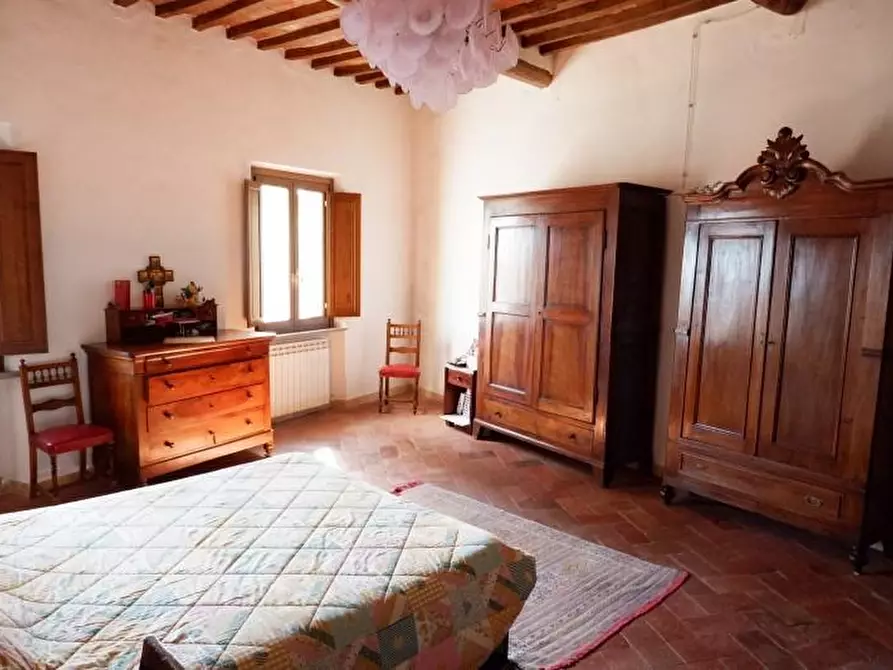 Immagine 56 di Casa semindipendente in vendita  a Colle Di Val D'elsa