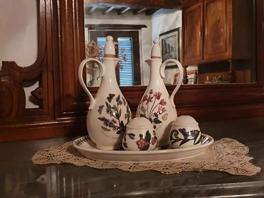 Immagine 41 di Casa semindipendente in vendita  a Colle Di Val D'elsa