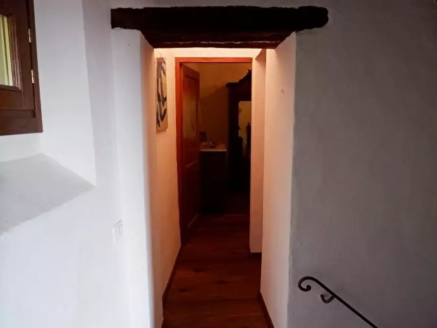 Immagine 94 di Casa semindipendente in vendita  a Colle Di Val D'elsa