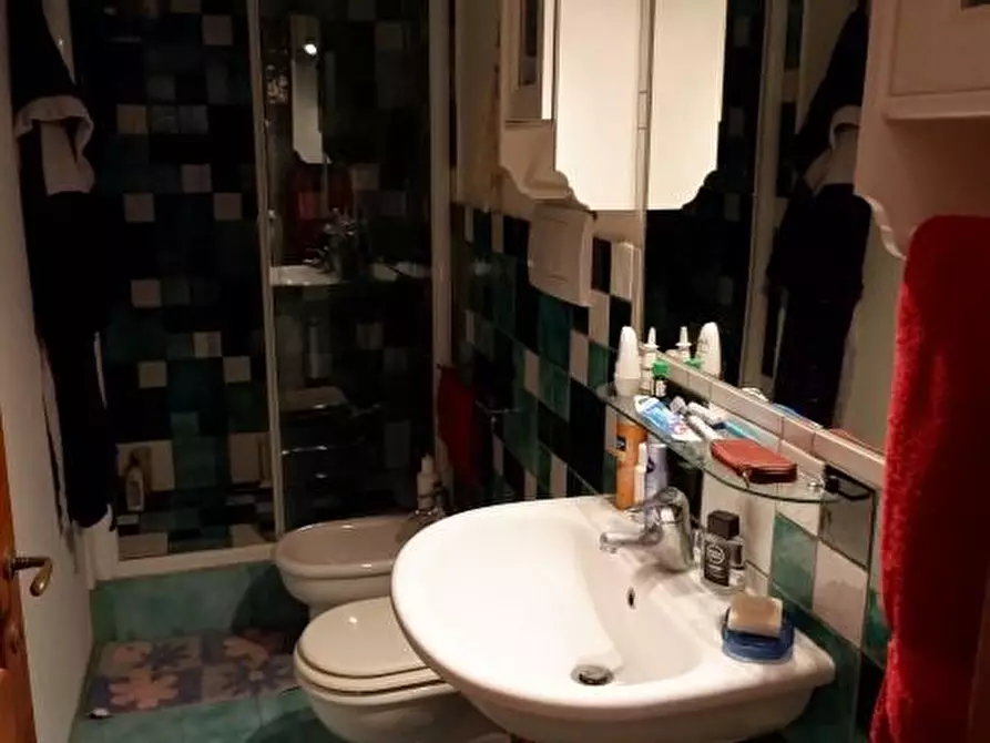 Immagine 51 di Casa semindipendente in vendita  a Colle Di Val D'elsa
