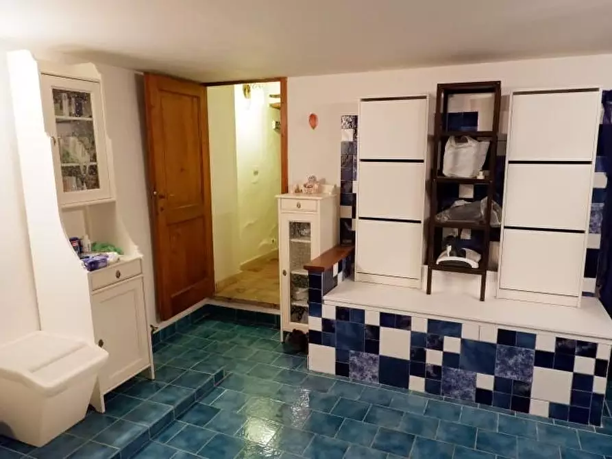 Immagine 47 di Casa semindipendente in vendita  a Colle Di Val D'elsa