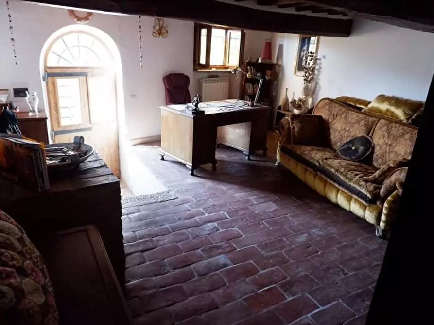 Immagine 80 di Casa semindipendente in vendita  a Colle Di Val D'elsa