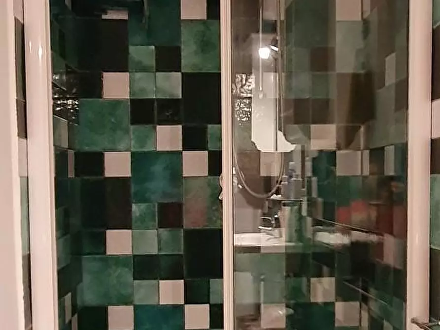 Immagine 52 di Casa semindipendente in vendita  a Colle Di Val D'elsa