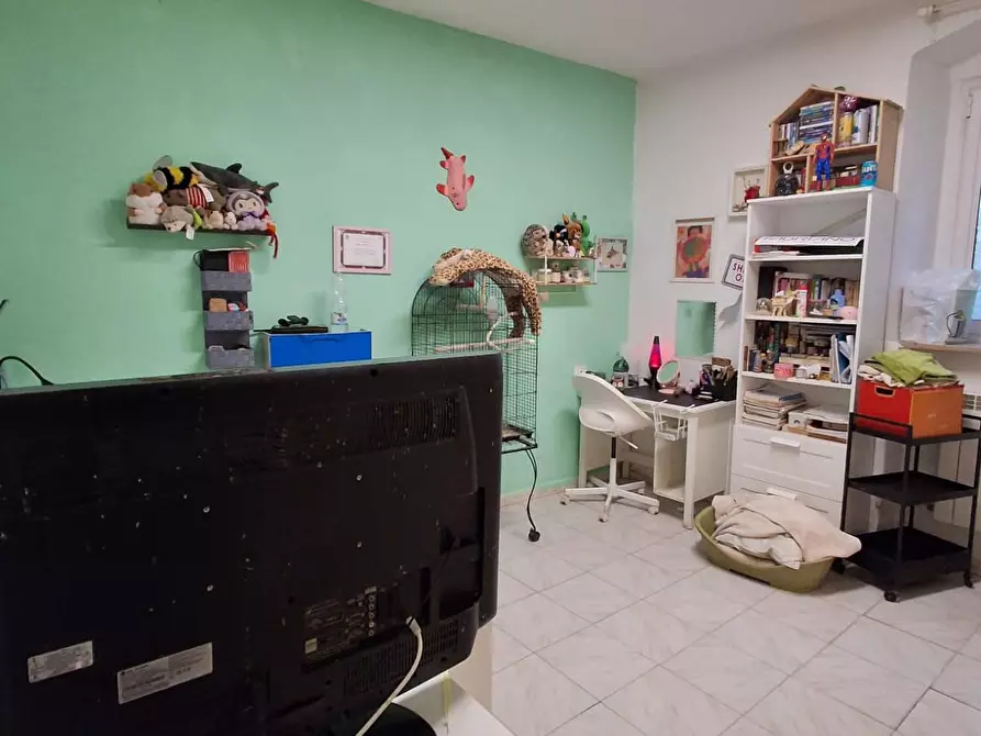 Immagine 3 di Appartamento in vendita  a Livorno