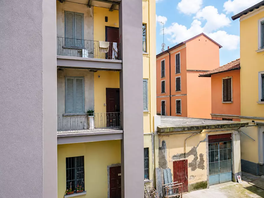 Immagine 4 di Appartamento in vendita  a Milano