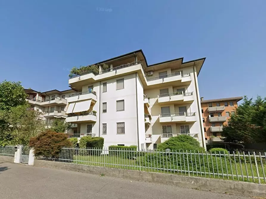 Immagine 4 di Appartamento in vendita  a Casalpusterlengo
