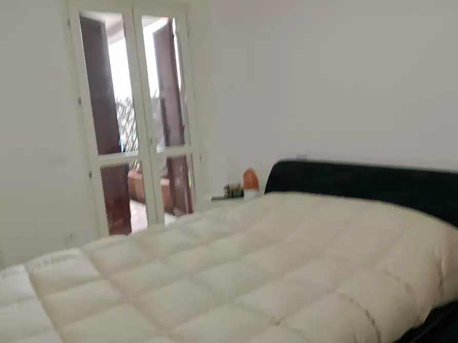 Immagine 8 di Appartamento in vendita  a Massa