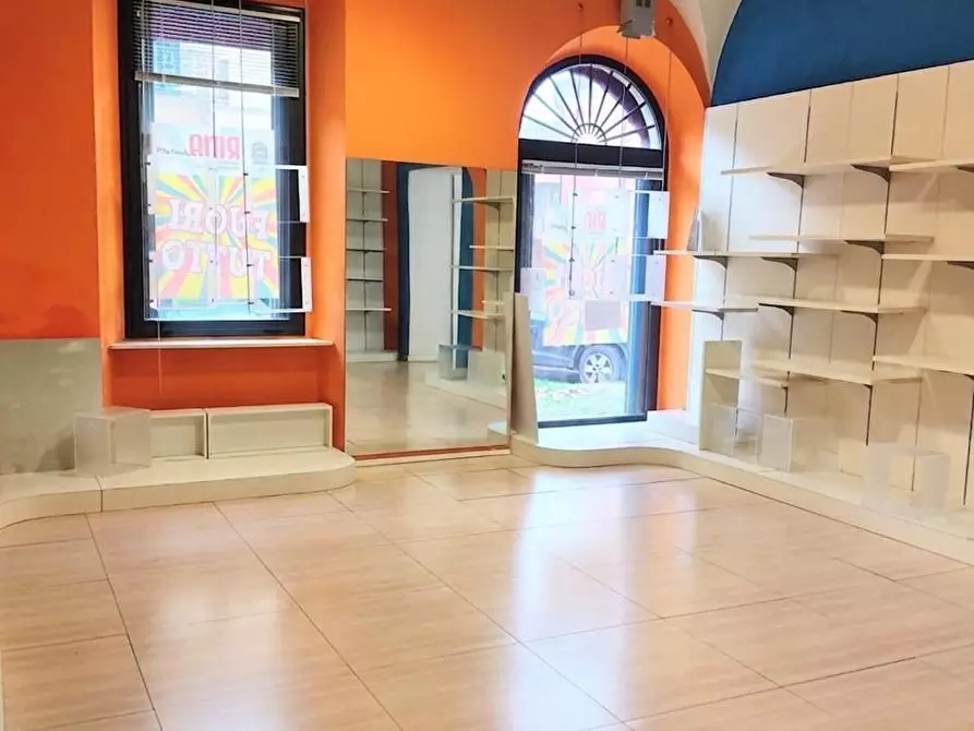 Immagine 2 di Appartamento in vendita  a San Giuliano Terme