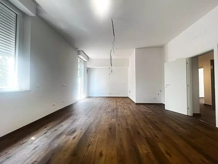 Immagine 13 di Appartamento in vendita  a Pisa