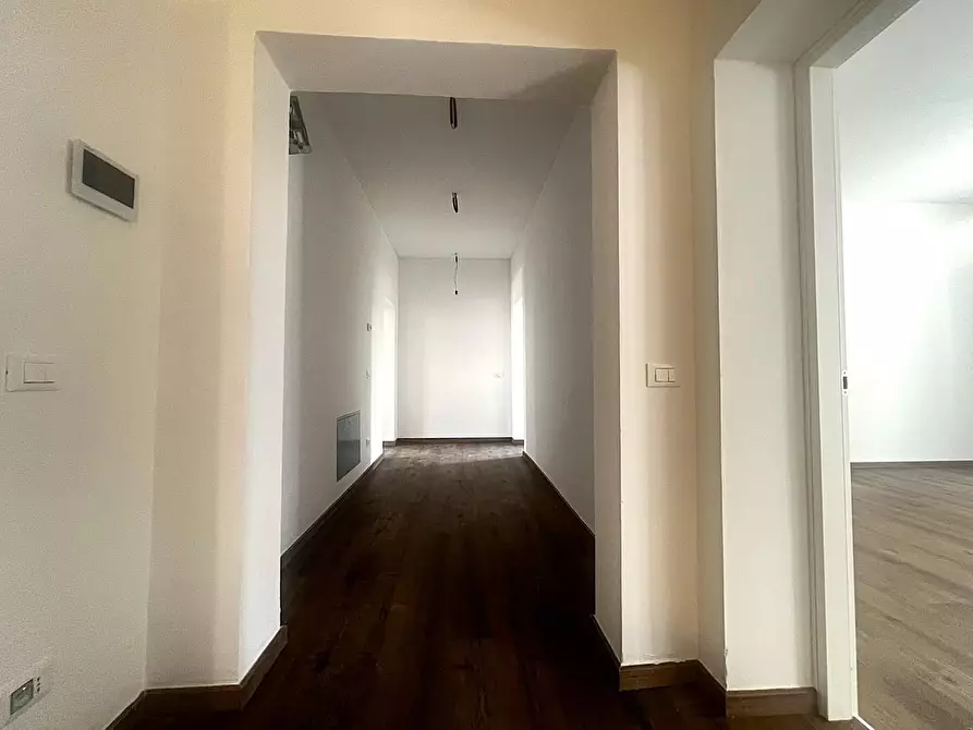 Immagine 10 di Appartamento in vendita  a Pisa