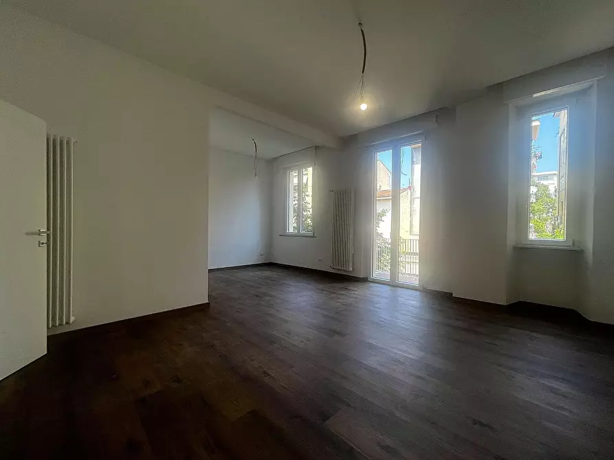 Immagine 12 di Appartamento in vendita  a Pisa
