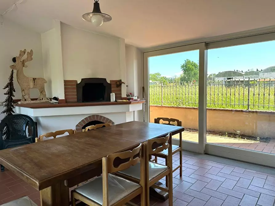 Immagine 16 di Rustico / casale in vendita  a Porcari