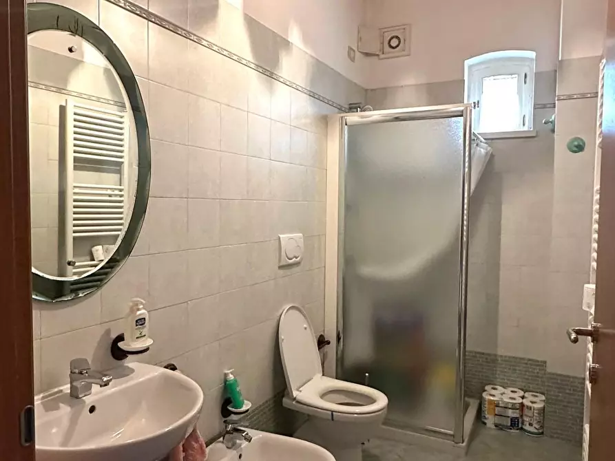 Immagine 25 di Rustico / casale in vendita  a Porcari
