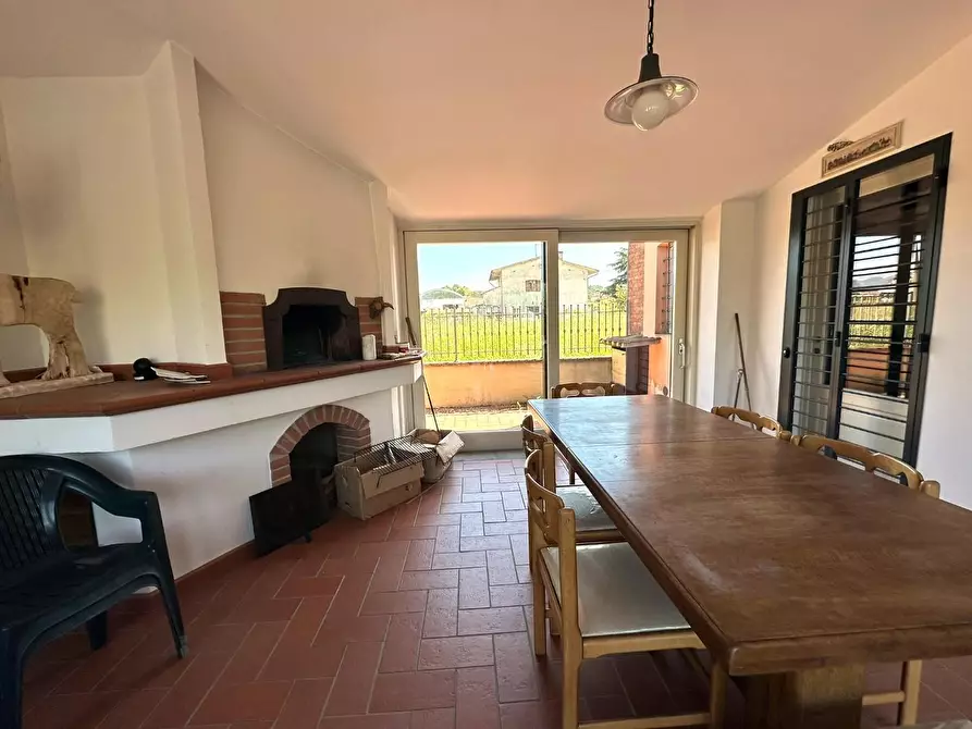 Immagine 12 di Rustico / casale in vendita  a Porcari