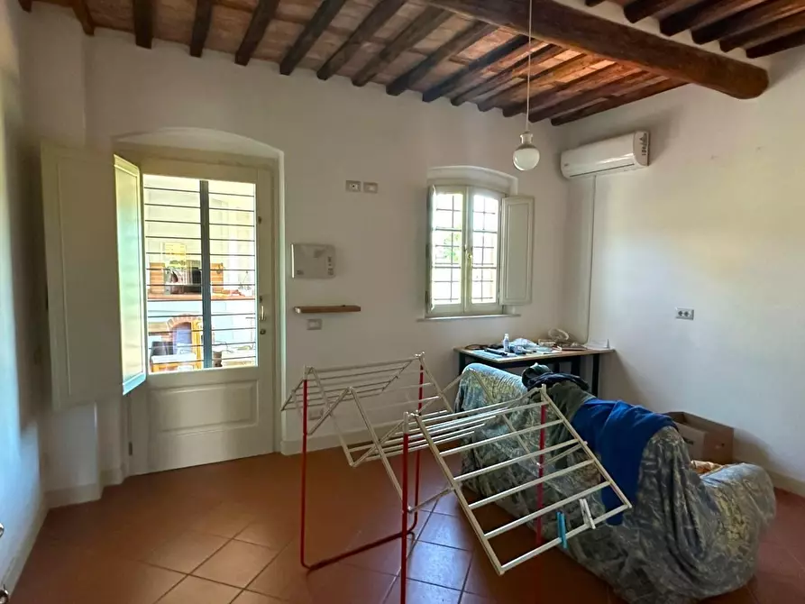 Immagine 20 di Rustico / casale in vendita  a Porcari