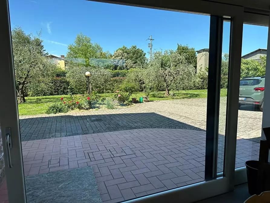 Immagine 10 di Rustico / casale in vendita  a Porcari