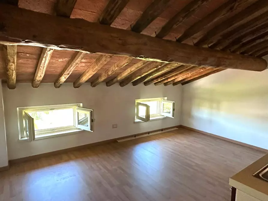 Immagine 38 di Rustico / casale in vendita  a Porcari